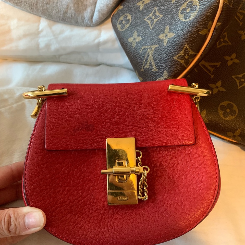 Chloe mini